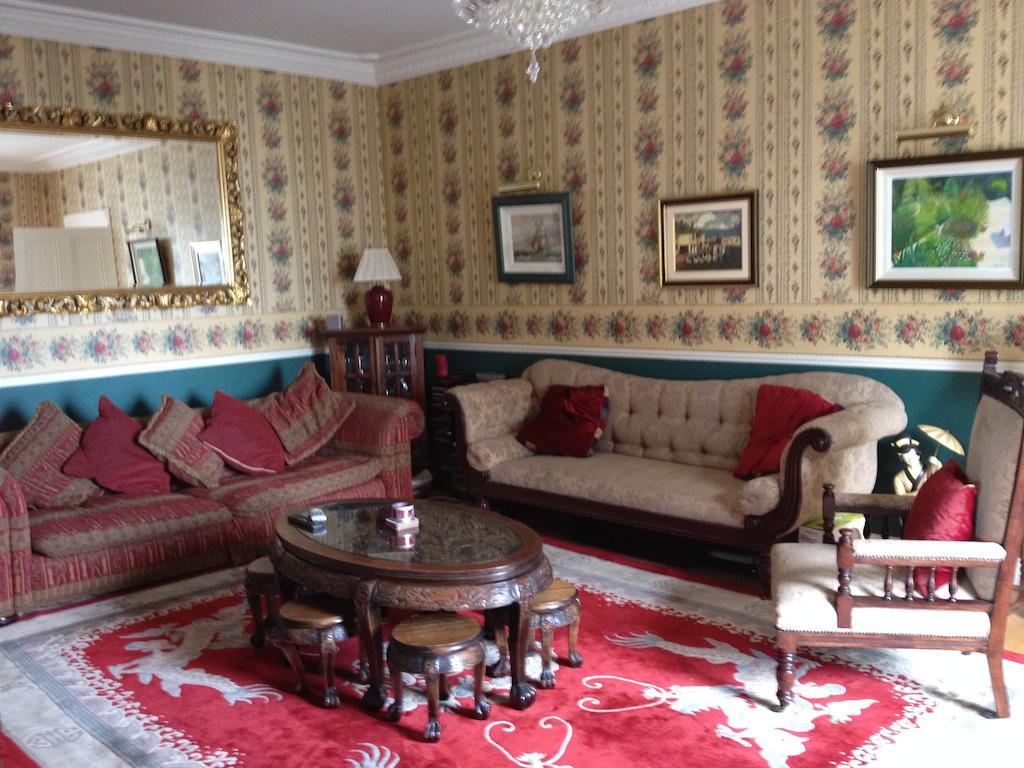 Bed and Breakfast Admiralty House à Moville Extérieur photo